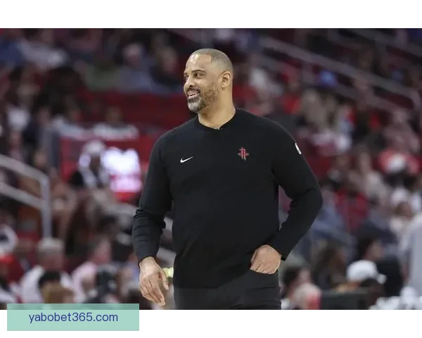 弗朗西斯称乌度卡为火箭注入强硬与坚韧 现有阵容下已展现出色执教能力